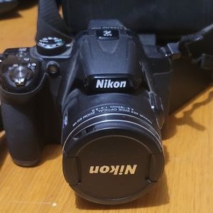Nikon coolpix p520